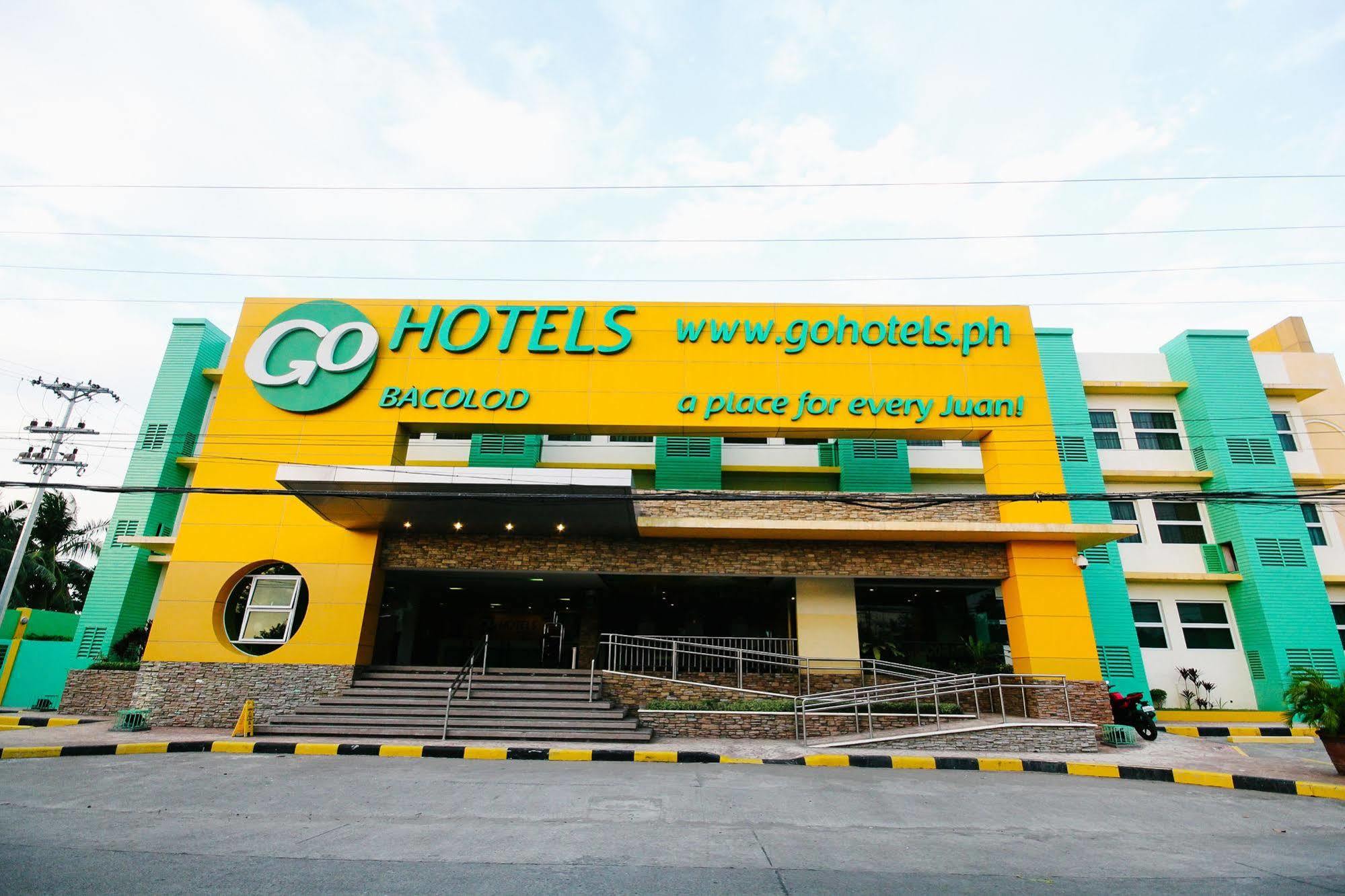 Go Hotels Bacolod Esterno foto